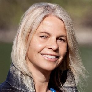 Photo of Dr. Karen Wendt